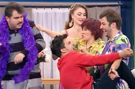 çok güzel hareketler yeni bölüm.
